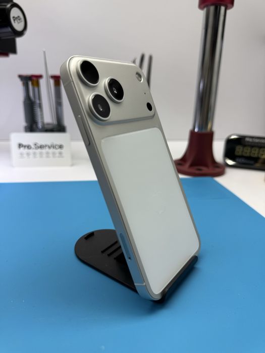 iphone 11 iphone 17 pro korpusida