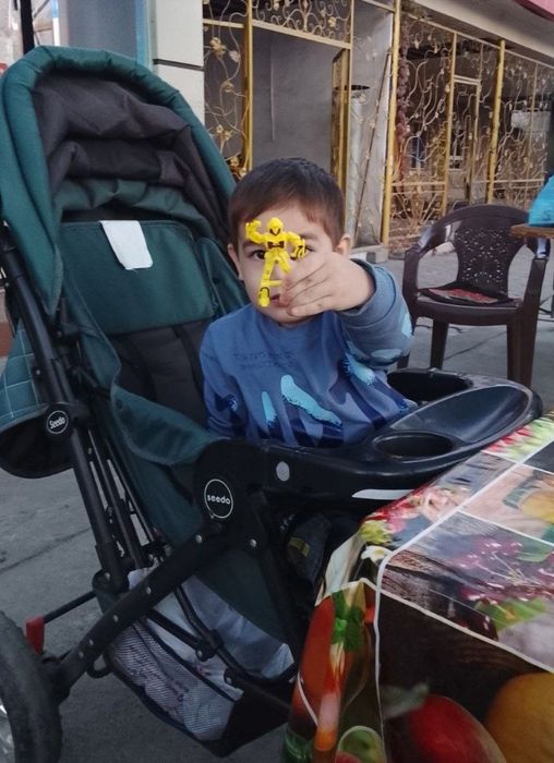 Детская шикарная  коляска