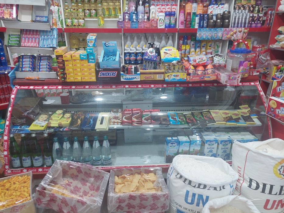 Витрина халадинок хороший состояние