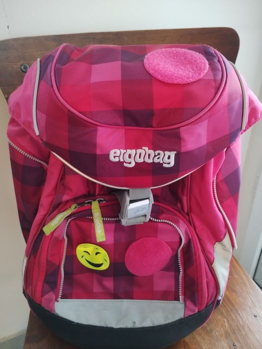 Ергономична ученическа раница ергобаг ergobag