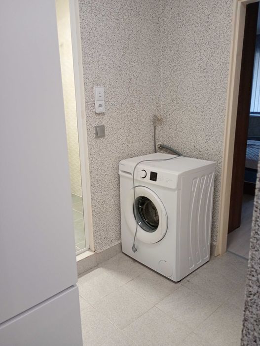 Дава се под наем Тристаен апартамент в Стара Загора, Железник - център - 85 кв.м за 255 € - Снимка #4