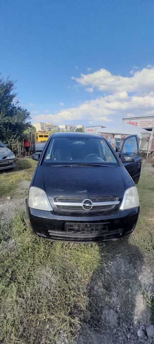 Опел мерива 1.7 цдти на части