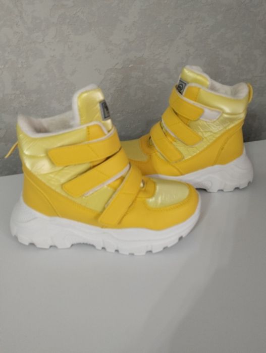 Ботинки-дутики очень тёплые.