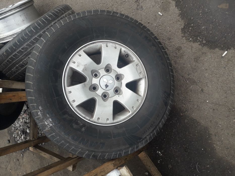 Митсубиси поджеро