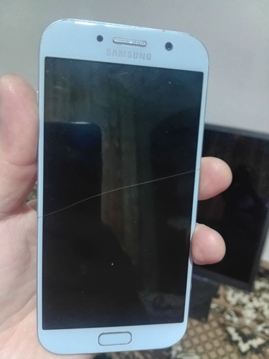 Продам самсунг А5