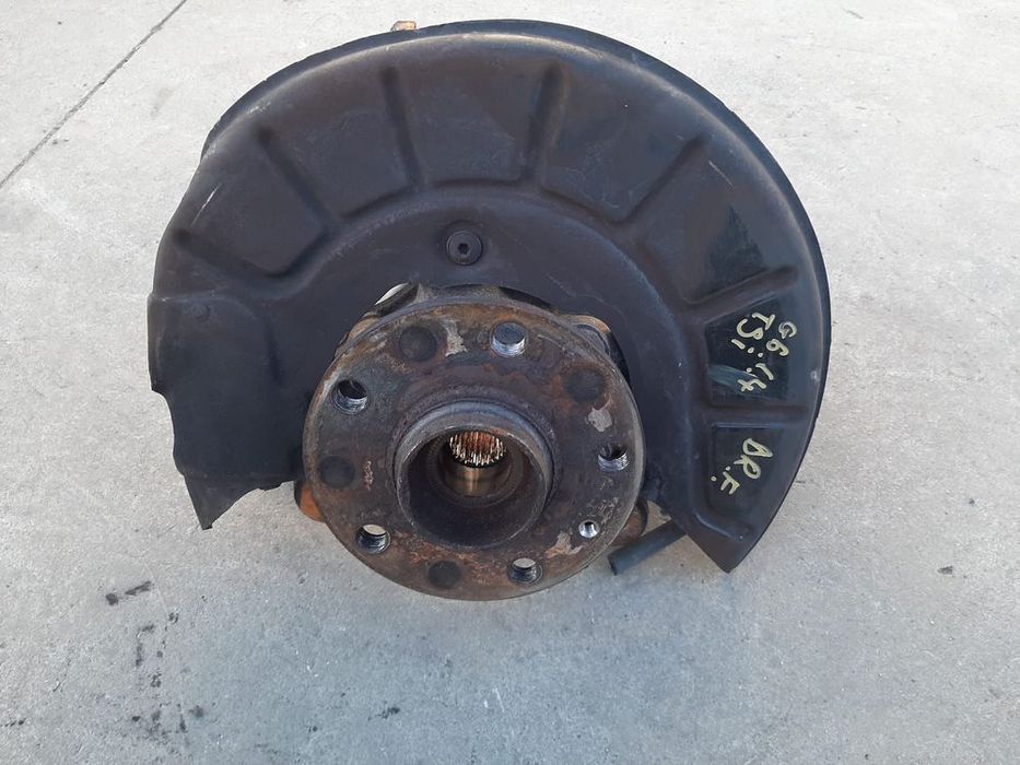 fuzeta dreapta fata 1.4 tsi cax vw golf 6