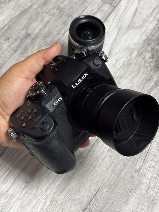 Vand Panasonic Gh5 cu 2 obiective
