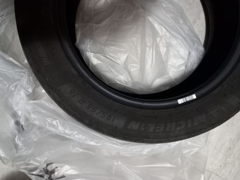 Set anvelope vara 195/55 R16 din 2025