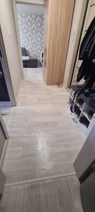 Продаю квартиру 8-й микрорайон  11 дом
