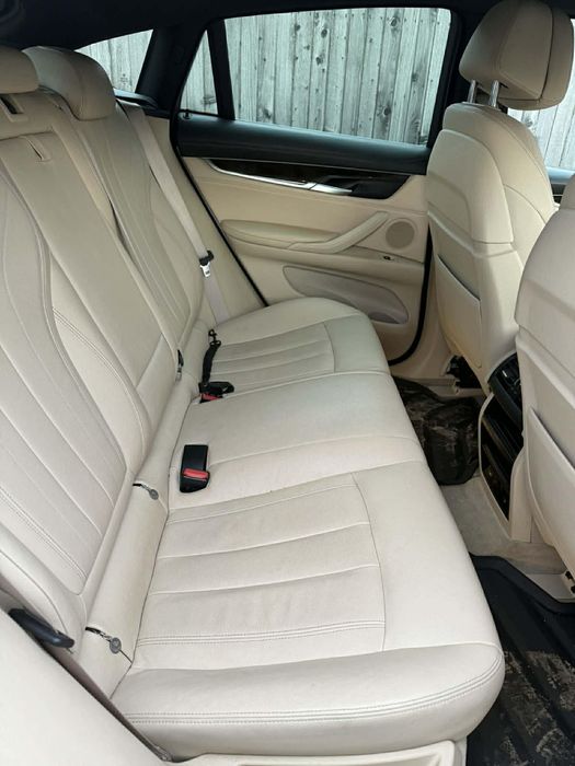 BMW M50d 2018 / 381 hp / 360 kamera