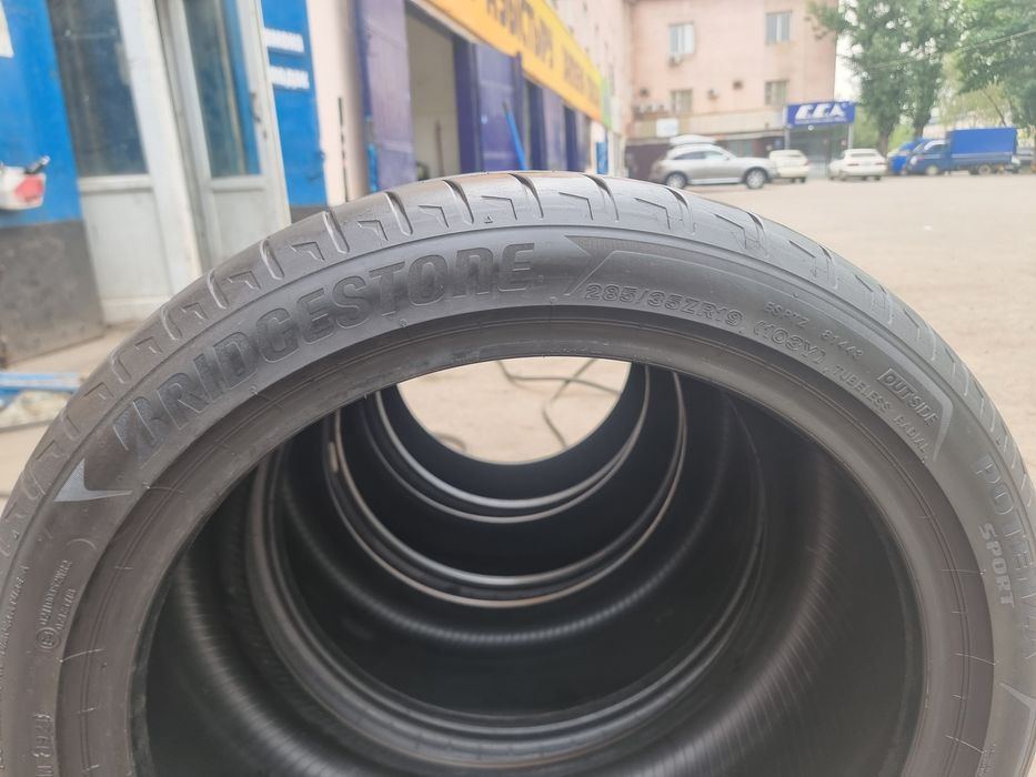 BRIDGESTONE 285/35/19 - 245/40/19 год 21