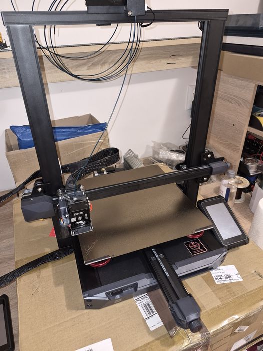 3d принтер creality ender 3s1 plus