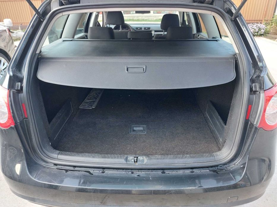 Capota fata - Piese Volkswagen Passat B6 Negru cod culoare L041 motorizare 2.0 TDI EURO 5 125 KW 170 CP CBBB cutie manuala 6+1 trepte KXZ