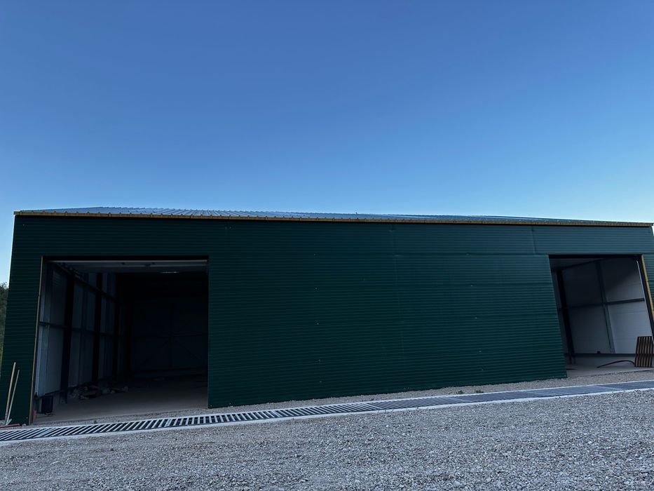 Hale metalice sau structuri fier tratat
