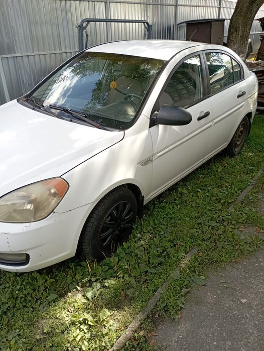 Vând Hyundai accent