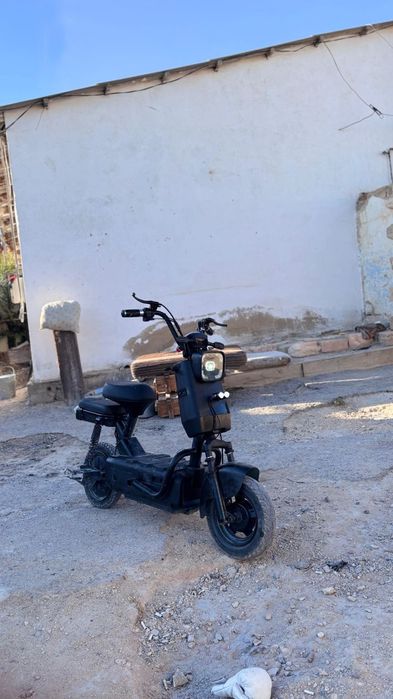 Скутер сатылады 80000 мын