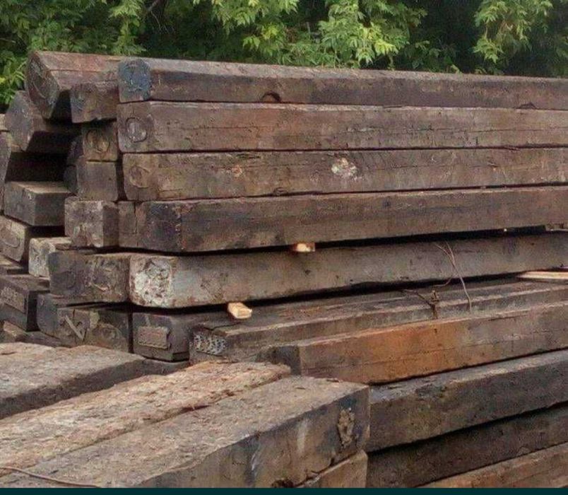 Шпал деревянная  хорошем