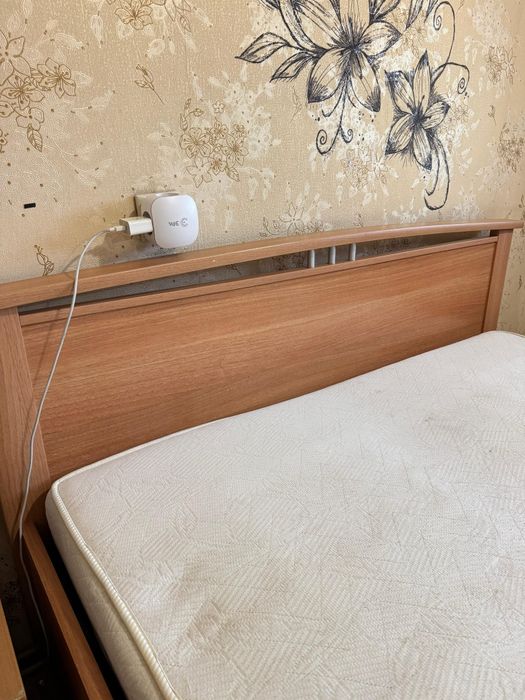 Срочно продам кровать