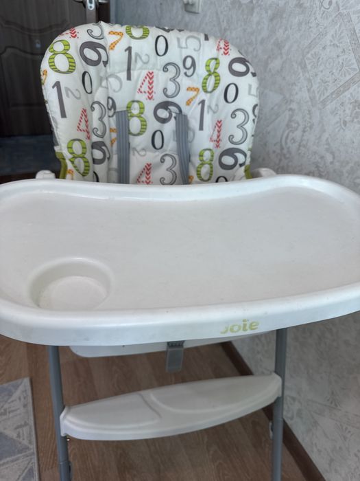 Детский стул для кормления Joie