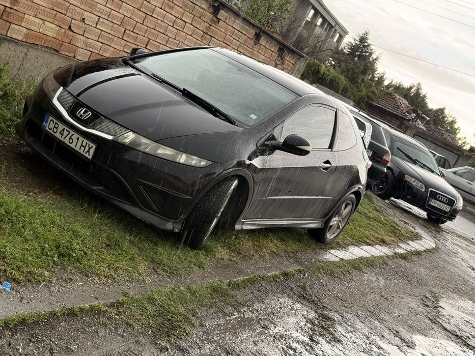 Honda civic 2010 , 2.2 140 коня на части