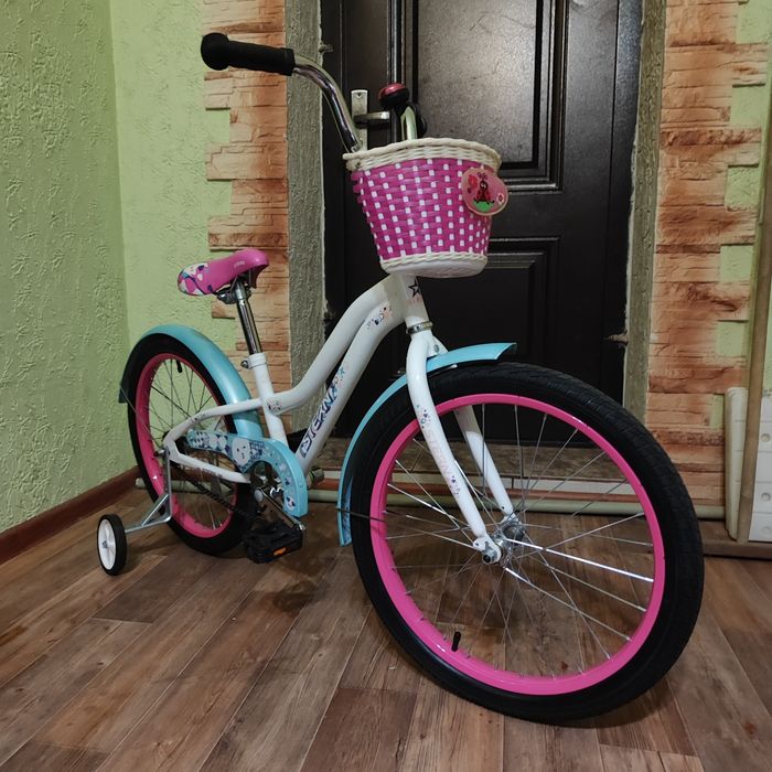 Велосипед велик для девочки Stern. Как новый.