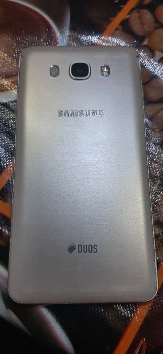Samsung J7 Samsung