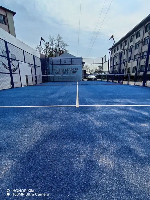 Padel usta mustahkam va sifatli kort
