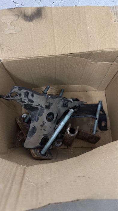 Теглич BMW E53 комплект!!!