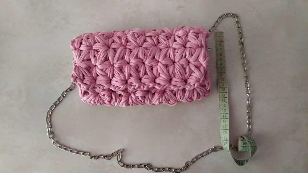 Ръчно плетена дамска чанта