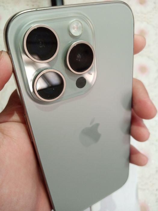 Iphone 15 pro с гаоантией