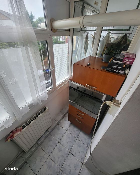 Apartament 3 camere decomandat, strada Mioriței