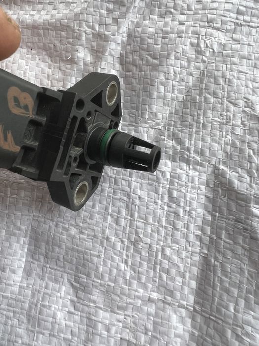 Senzor presiune aer supraalimentare cod motor cffb cfgb passat b7 cc