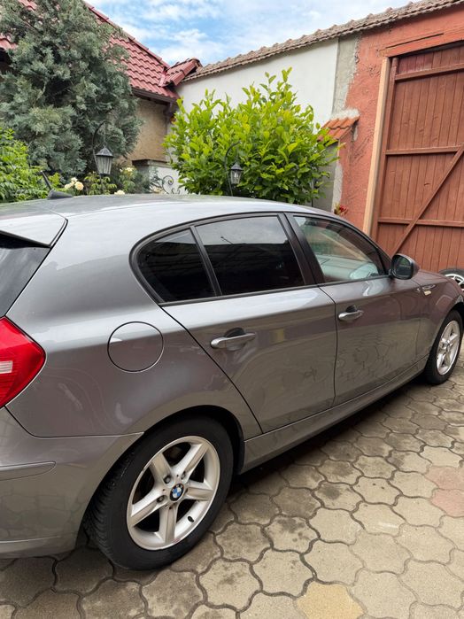 BMW seria 1/116 d 2010 Euro 5