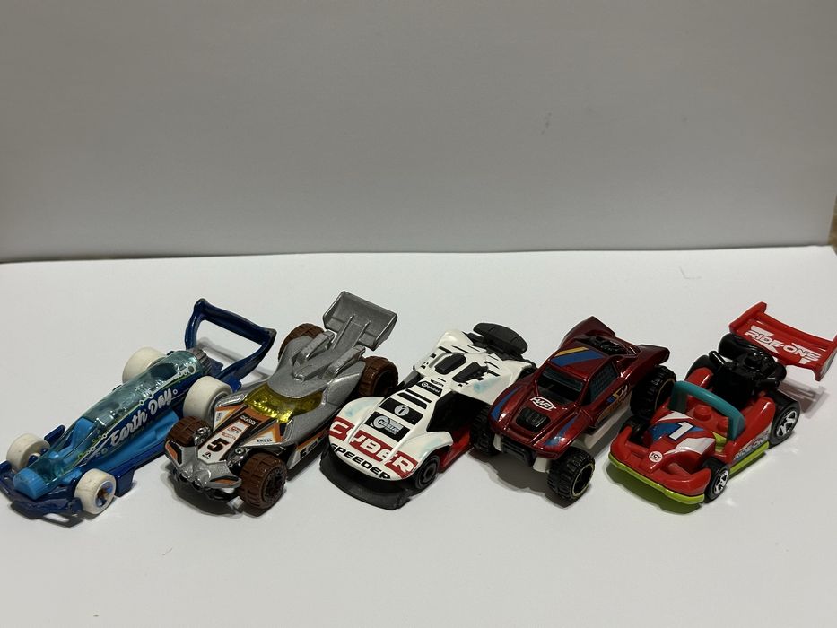 оригинальные машинки Hot Wheels