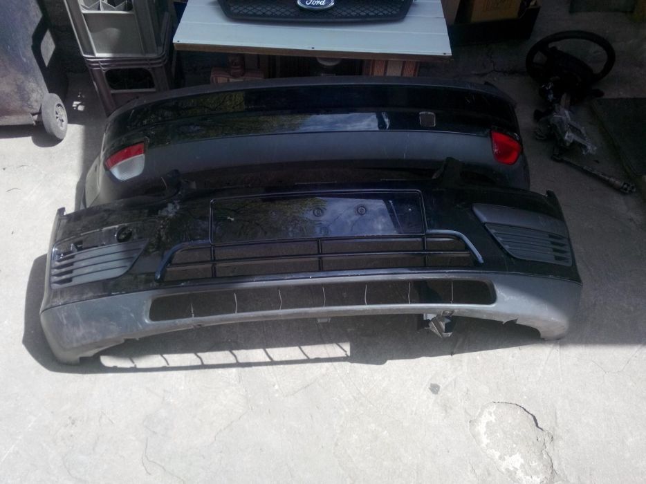 Bara spate Ford Focus 2,hatchback,an 2005/2007,neagra