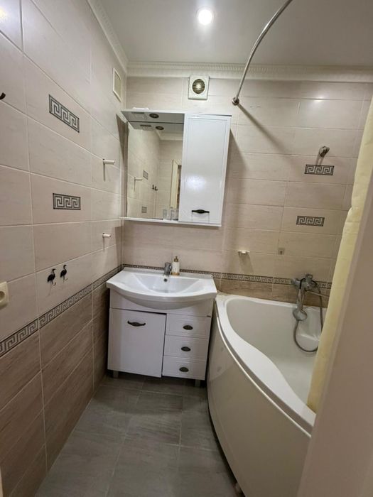 Продам 3-комнатную квартиру