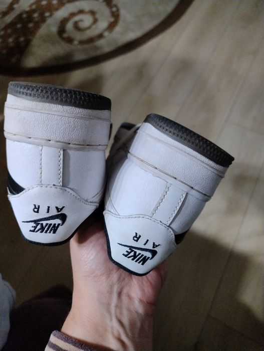 Adidași Nike Air Force