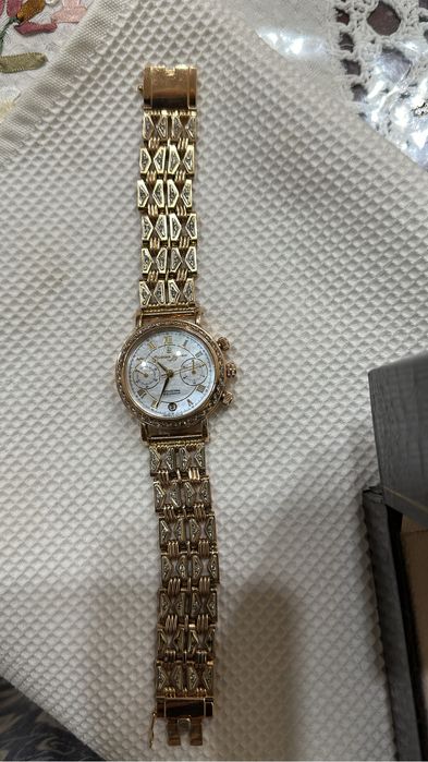 Бриллиантовые часы