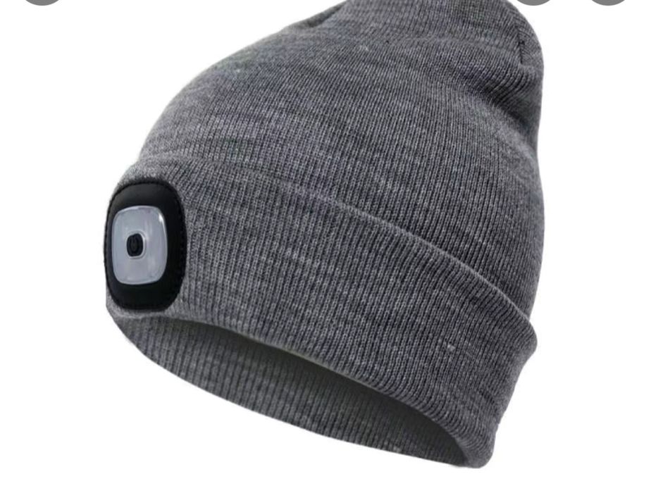 Шапка с фонариком