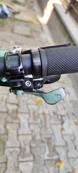 Downhill Alutech Manitou Dorado