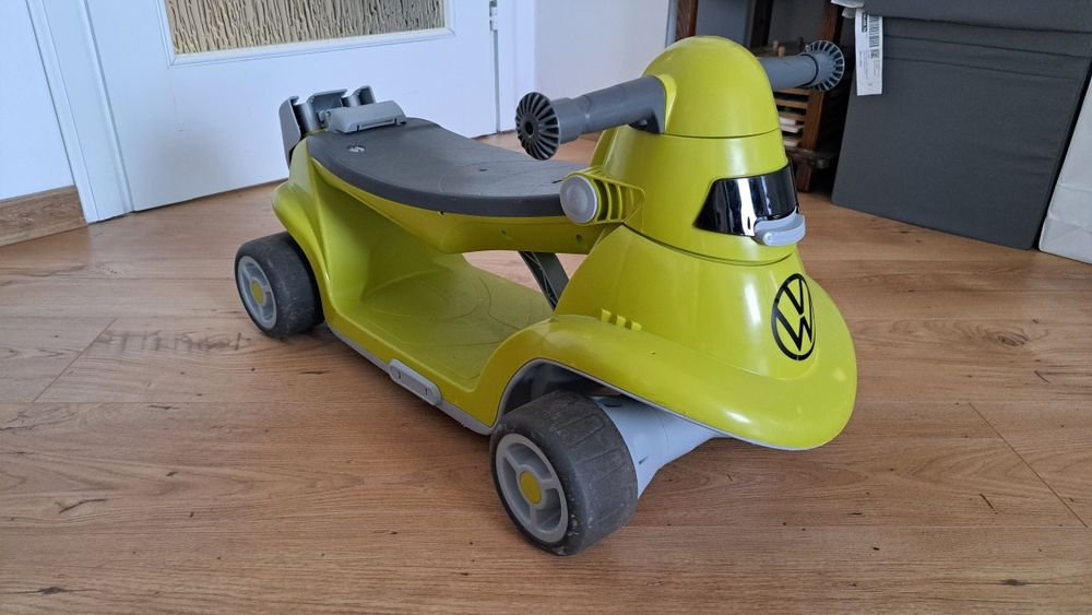 Проходилка скутер smartrike