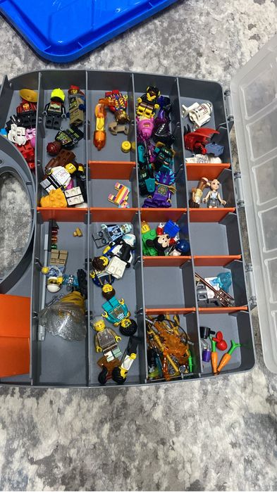 лего оригианал , цены разные