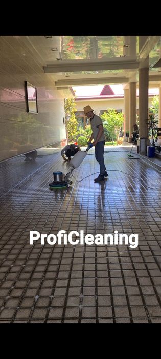 Мойка и чистка брусчатки