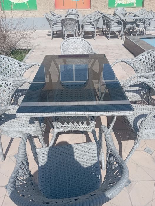 Стол стул ротанг