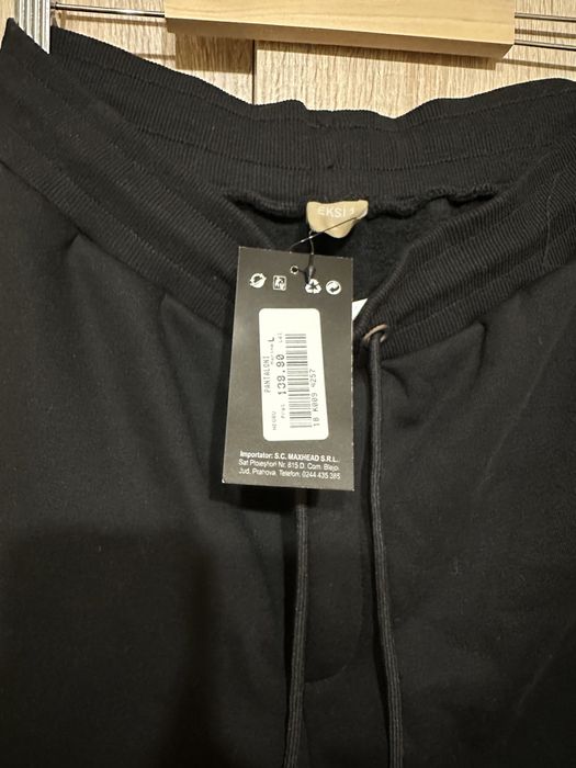 Pantaloni trening barbatesti, MAX, L