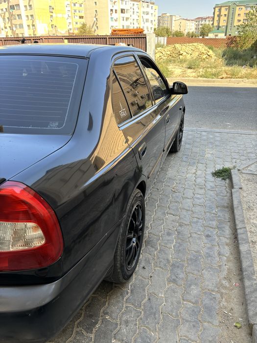 Продаю авто Hyundai accent