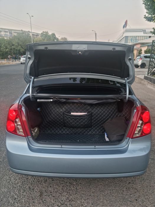 Ласетти 1.6 аренда насия савдо холати идеал пробег 126000 метан газ