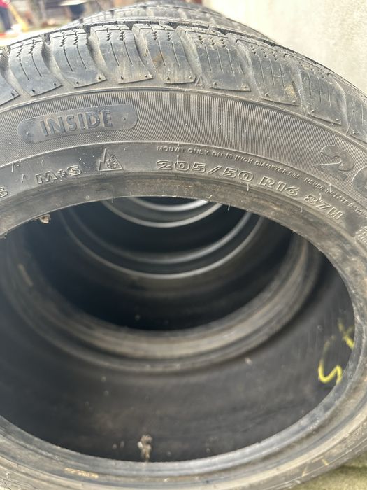Set 4 anvelope 205/50 R16 de iarna M+S– stare foarte bună