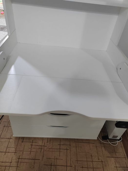 Продам детскуя кровать качалку