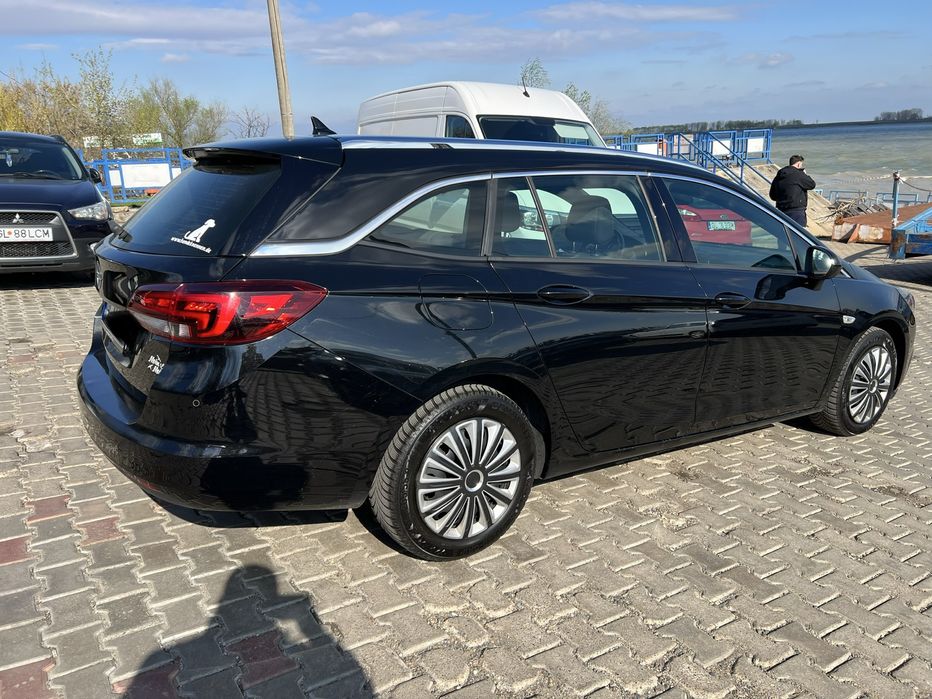 OPEL Astra 2019 — imagine 19